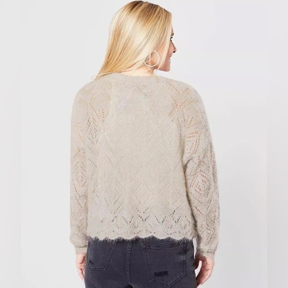 Fuzzy sweater Red by BKE Rainbow Shimmer Pointelle , soft, cropped, XL - Picture 5 of 14